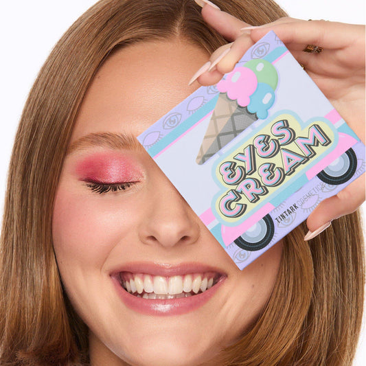 Eyes Cream Palette: Serve Sweet Looks with Ice-Cream Inspired Eyeshadows! 🍨