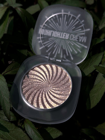 Enlumineur Crème Compact - 06 Sunkissed